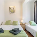 Urbanza Center And Apartament